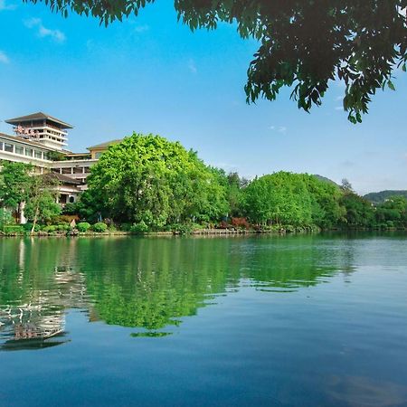 Guilin Ronghu Hotel Bagian luar foto