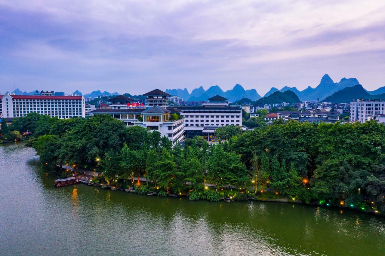 Guilin Ronghu Hotel Bagian luar foto